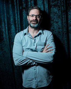 Yannis Pappas at Comedy @ the Carlson