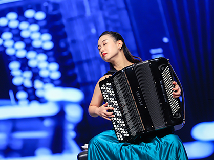 Hanzhi Wang in recital