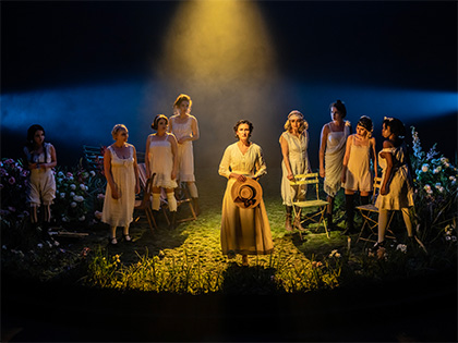 Mrs. Warren's Profession - NT Live