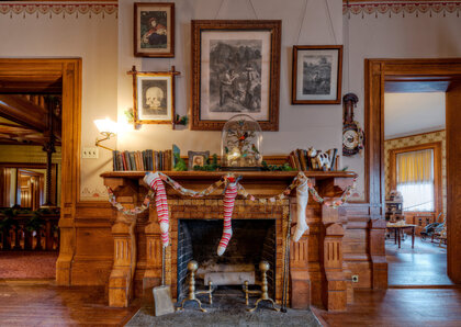 Christmas Ekphrastic Poetry Workshop