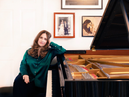 Dinnerstein Plays Bach and Philip Glass